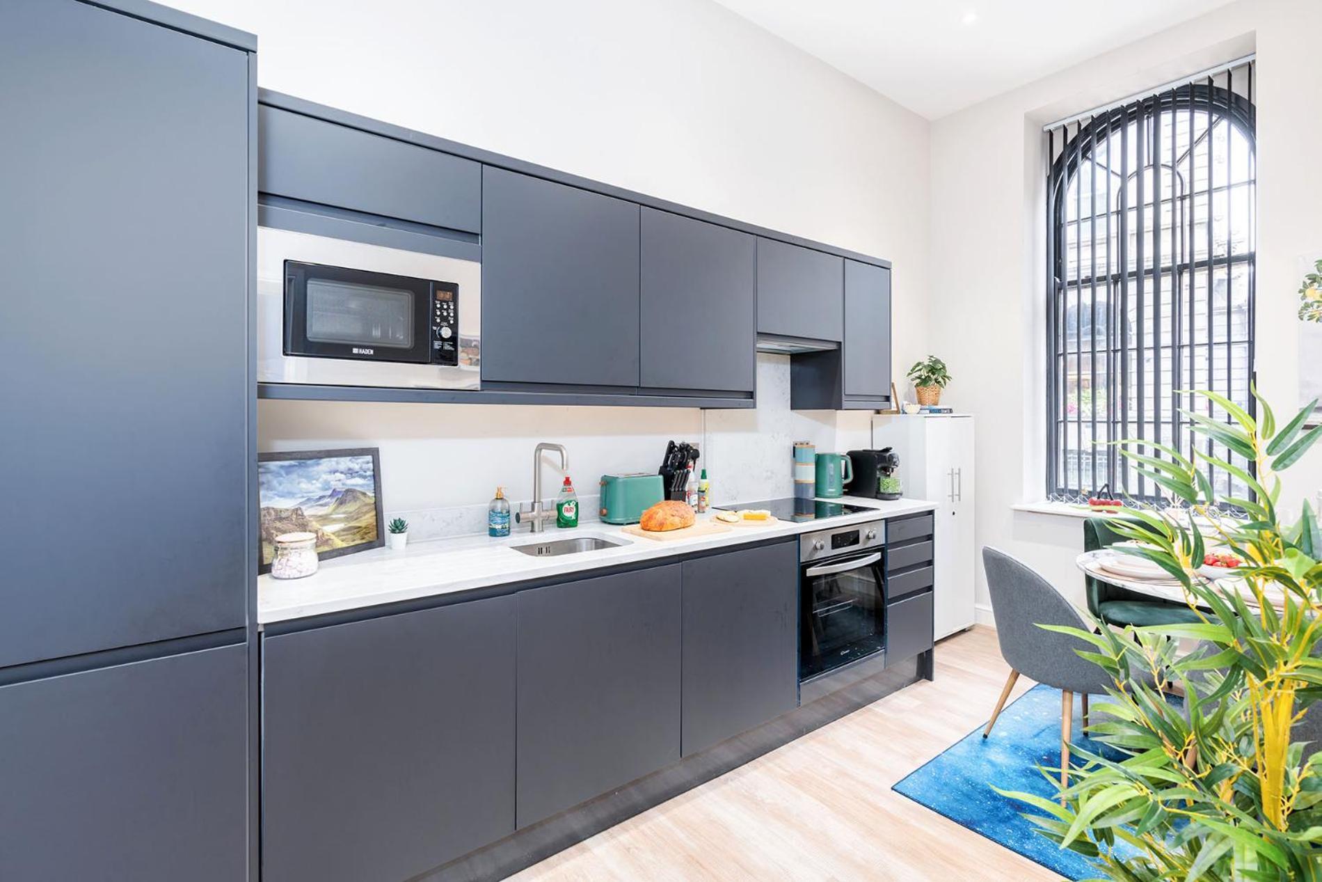 Beautiful Apartment & Central Location & King Size Bed リーズ エクステリア 写真